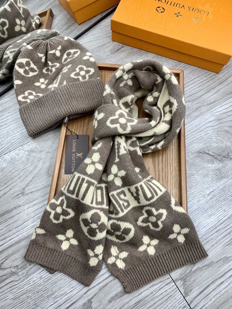 Louis Vuitton Caps Scarfs